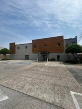 2424 W Holcombe Blvd, Houston, TX for lease Interior Photo- Image 2 of 13