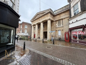 Restaurant, Gravesend for lease Building Photo- Image 2 of 14