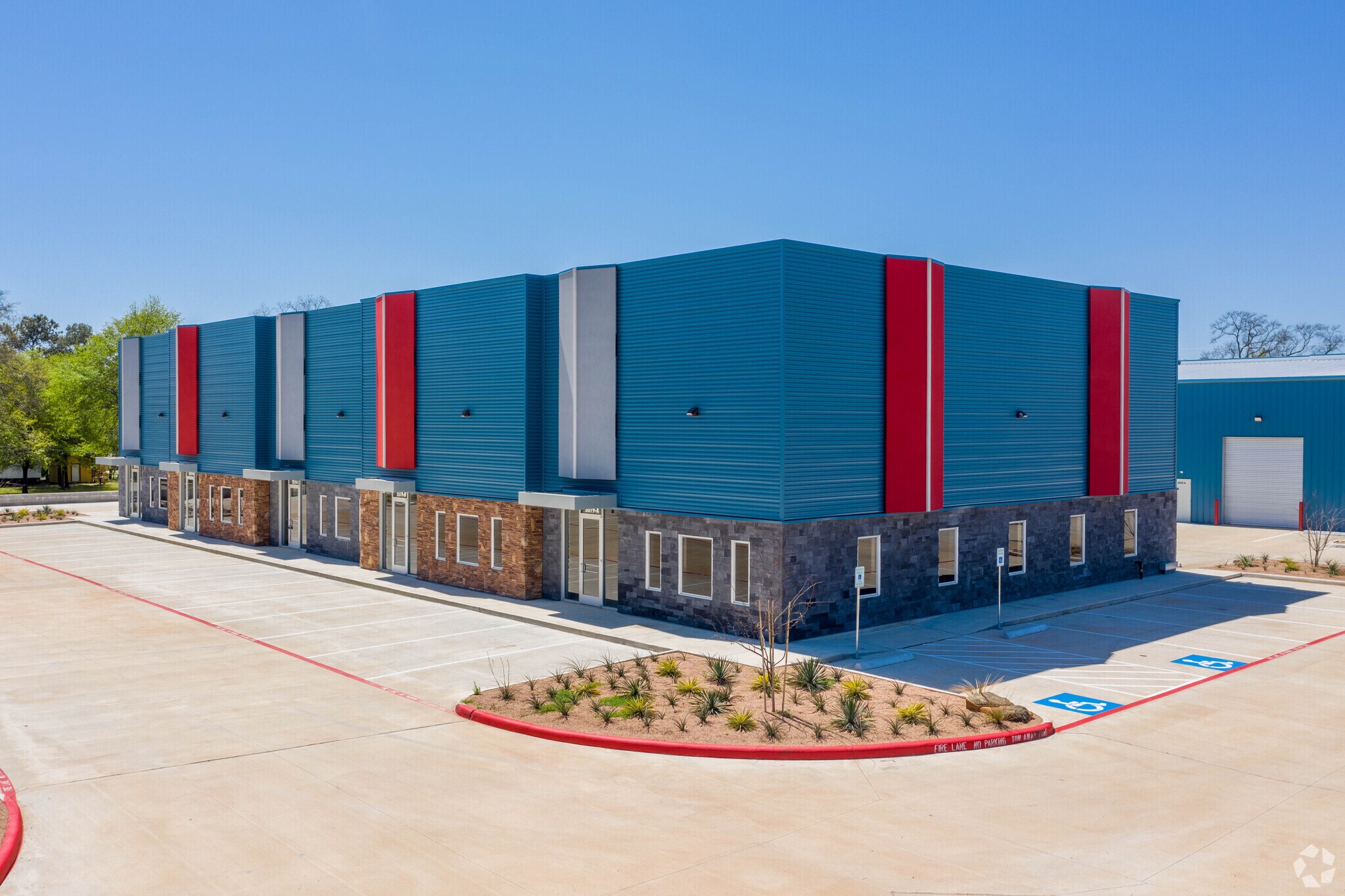 5523 Farm To Market Rd, Magnolia, TX for lease Primary Photo- Image 1 of 4