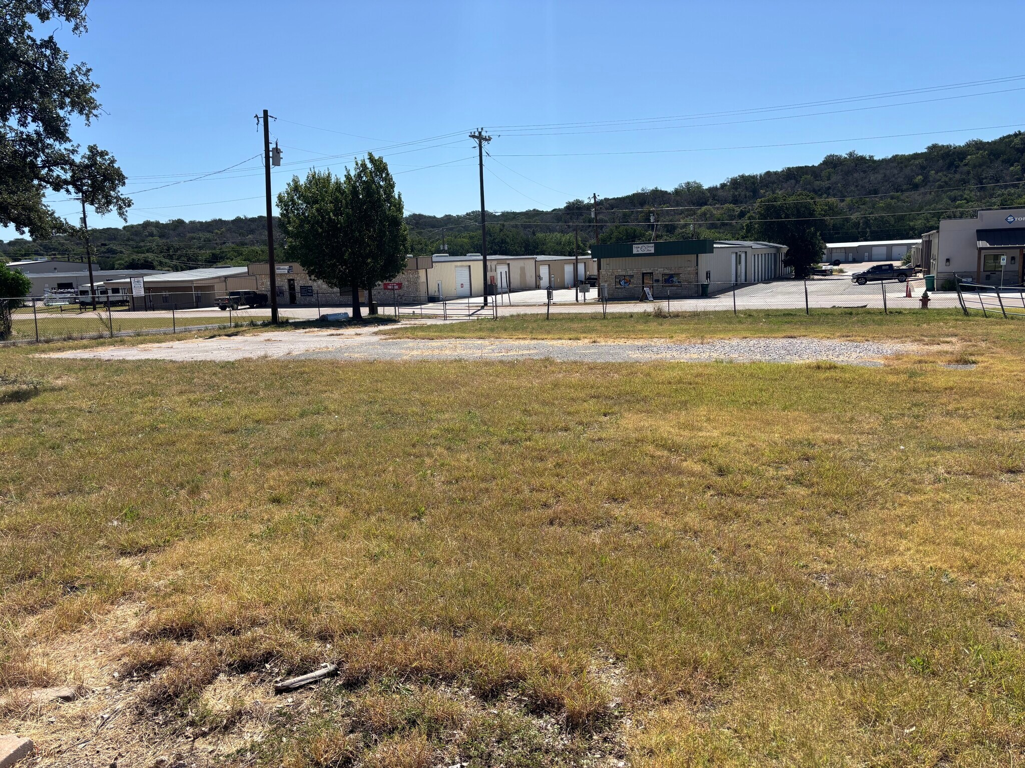 2414 Commerce St, Marble Falls, TX for lease Interior Photo- Image 1 of 5