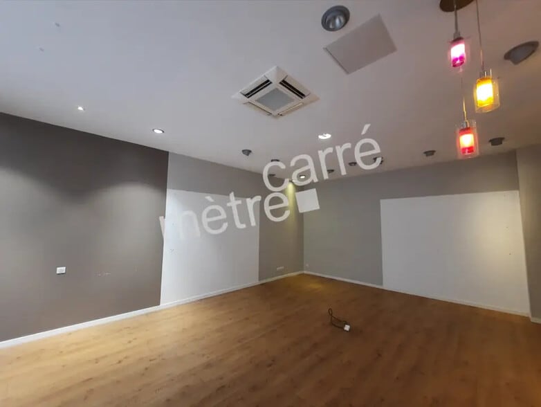 Commerce de détail dans Nantes à louer - Photo intérieure - Image 2 de 4