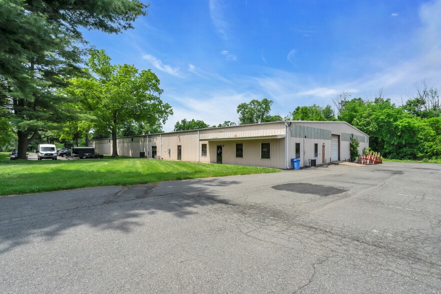 55 Route 31 S, Pennington, NJ for lease - Building Photo - Image 2 of 4