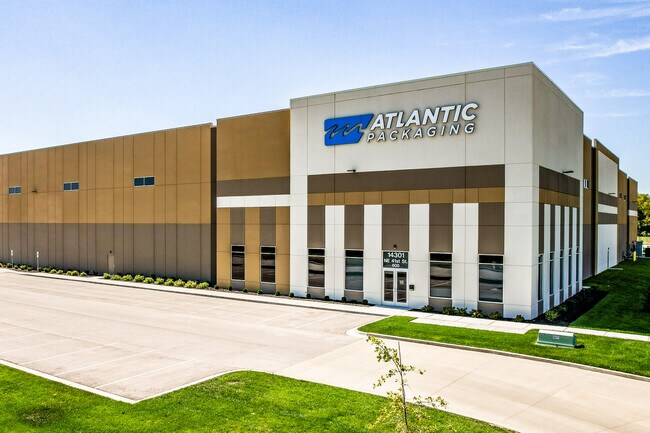 More details for 14301 NE 41st St, Kansas City, MO - Industrial for Lease