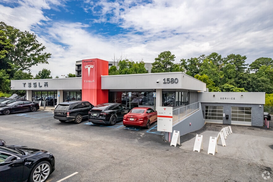 1580 Church St, Decatur, GA for sale - Building Photo - Image 2 of 6