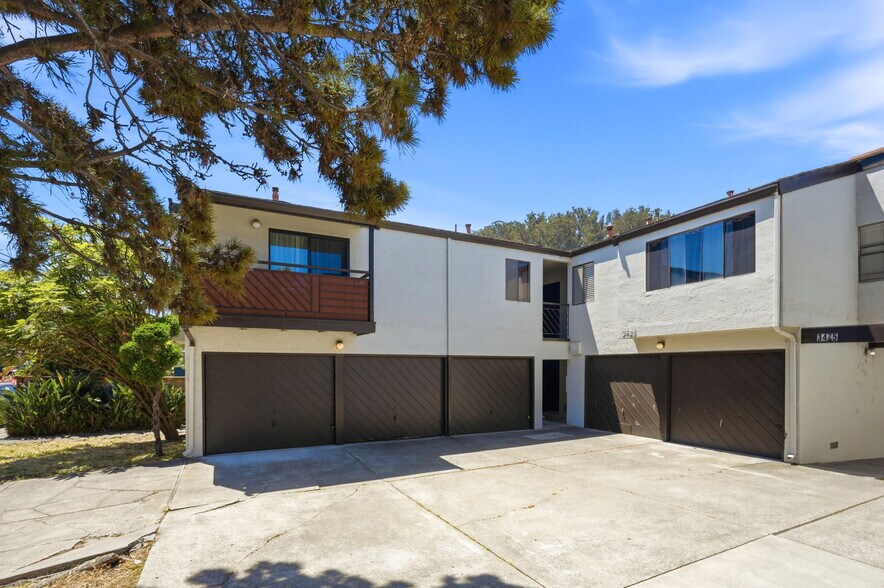 3425 Carlson Blvd, El Cerrito, CA à vendre - Photo du bâtiment - Image 2 de 14