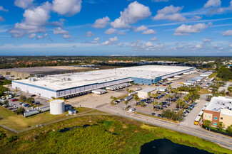 Plus de détails pour 6100-6284 McIntosh Rd, Sarasota, FL - Industriel/Logistique à louer