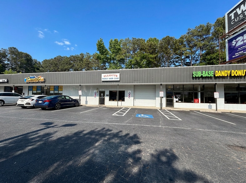 3685 Chamblee Dunwoody Rd, Chamblee, GA à louer - Photo principale - Image 1 de 8