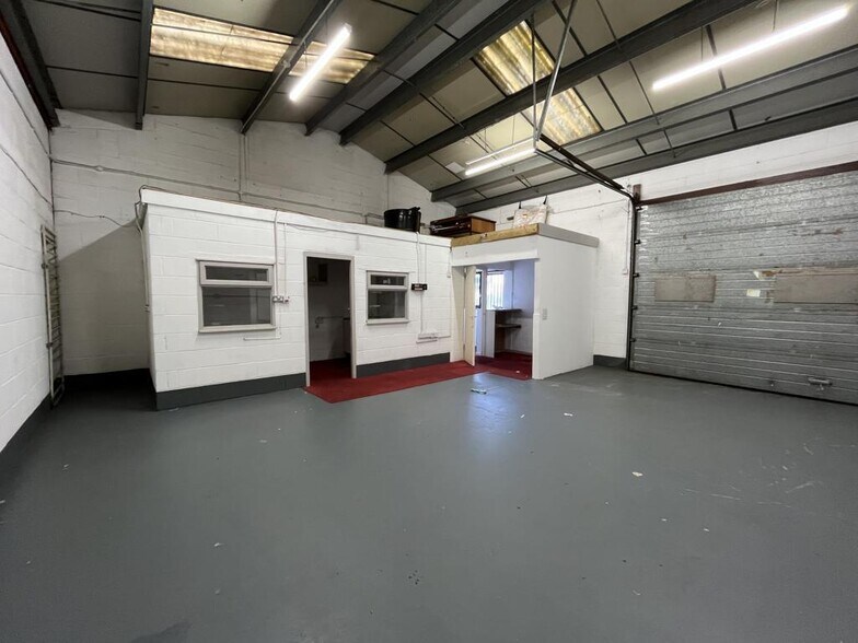 Gower St, Ipswich à louer - Photo du bâtiment - Image 3 de 8