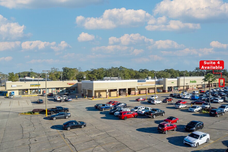 5998 Mobile Hwy, Pensacola, FL à louer - Photo du bâtiment - Image 3 de 11