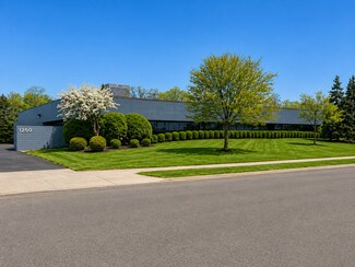 Plus de détails pour 1250 Maplelawn Dr, Troy, MI - Bureau à vendre