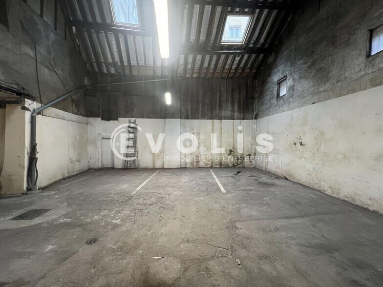 Flex in Nogent-sur-Marne for lease - Interior Photo - Image 2 of 7
