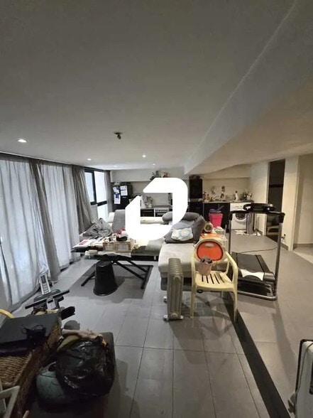 Flex in Bagnolet for sale - Interior Photo - Image 2 of 5