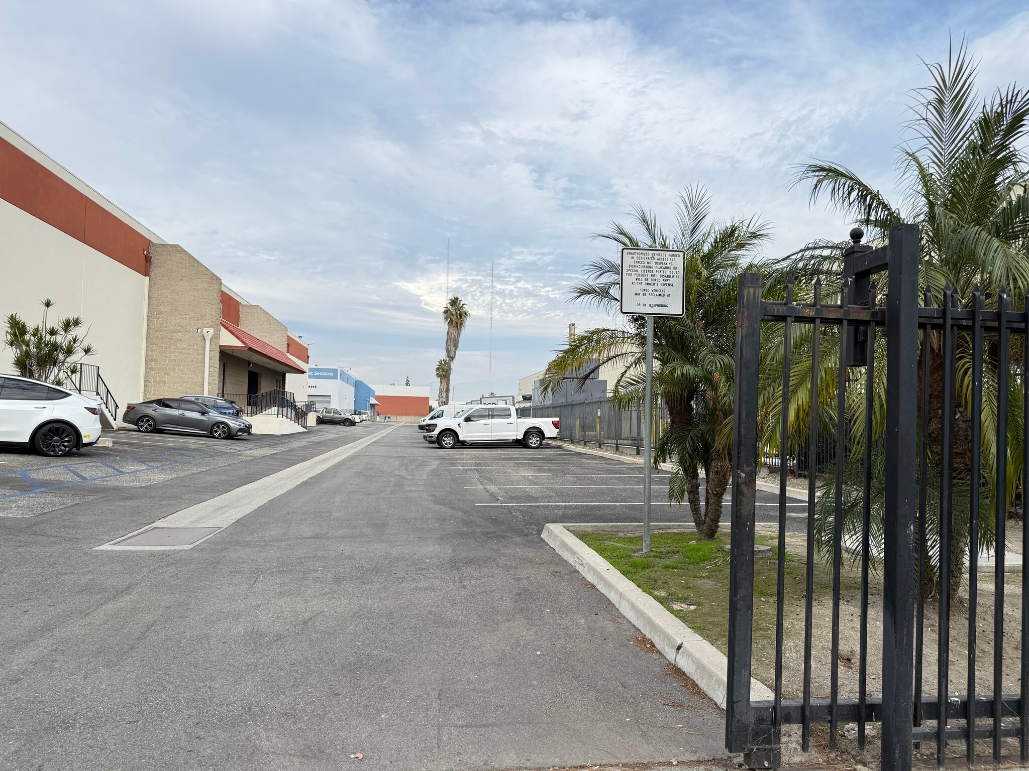 14245 Lomitas Ave, City Of Industry, CA for lease Interior Photo- Image 1 of 8