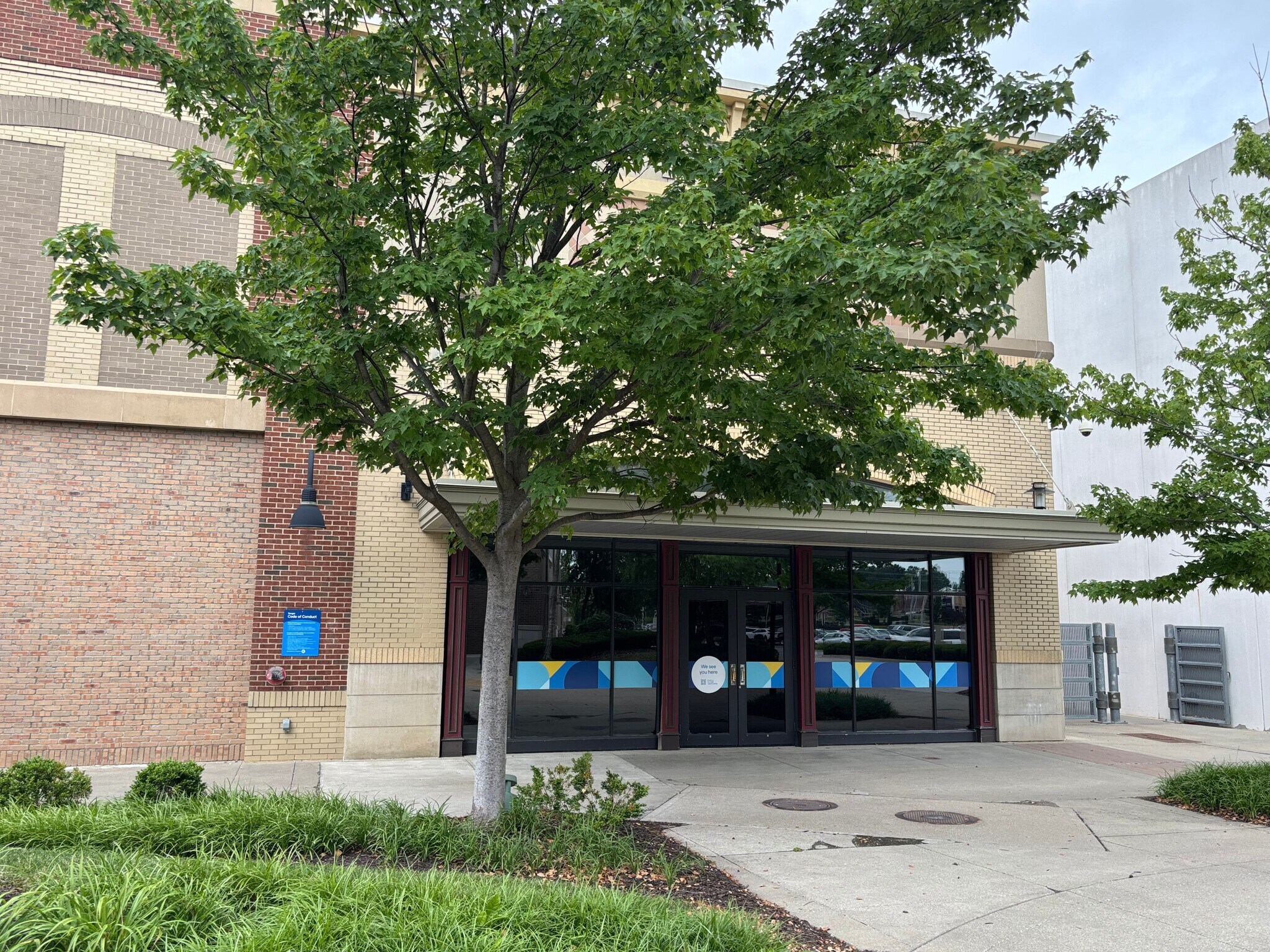 1821 Village West Pky, Kansas City, KS for lease Interior Photo- Image 1 of 1