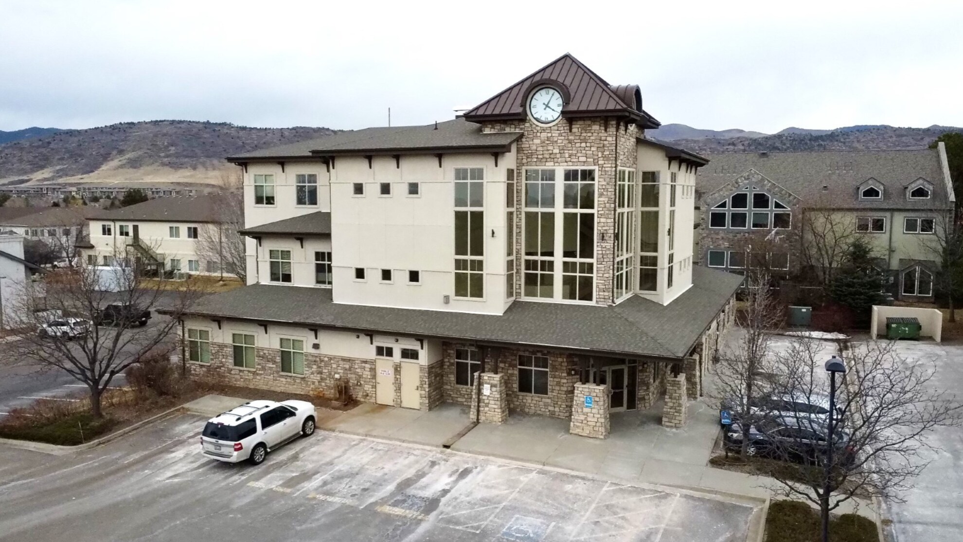 8321 Sangre de Cristo Rd, Littleton, CO à louer Photo principale- Image 1 de 23