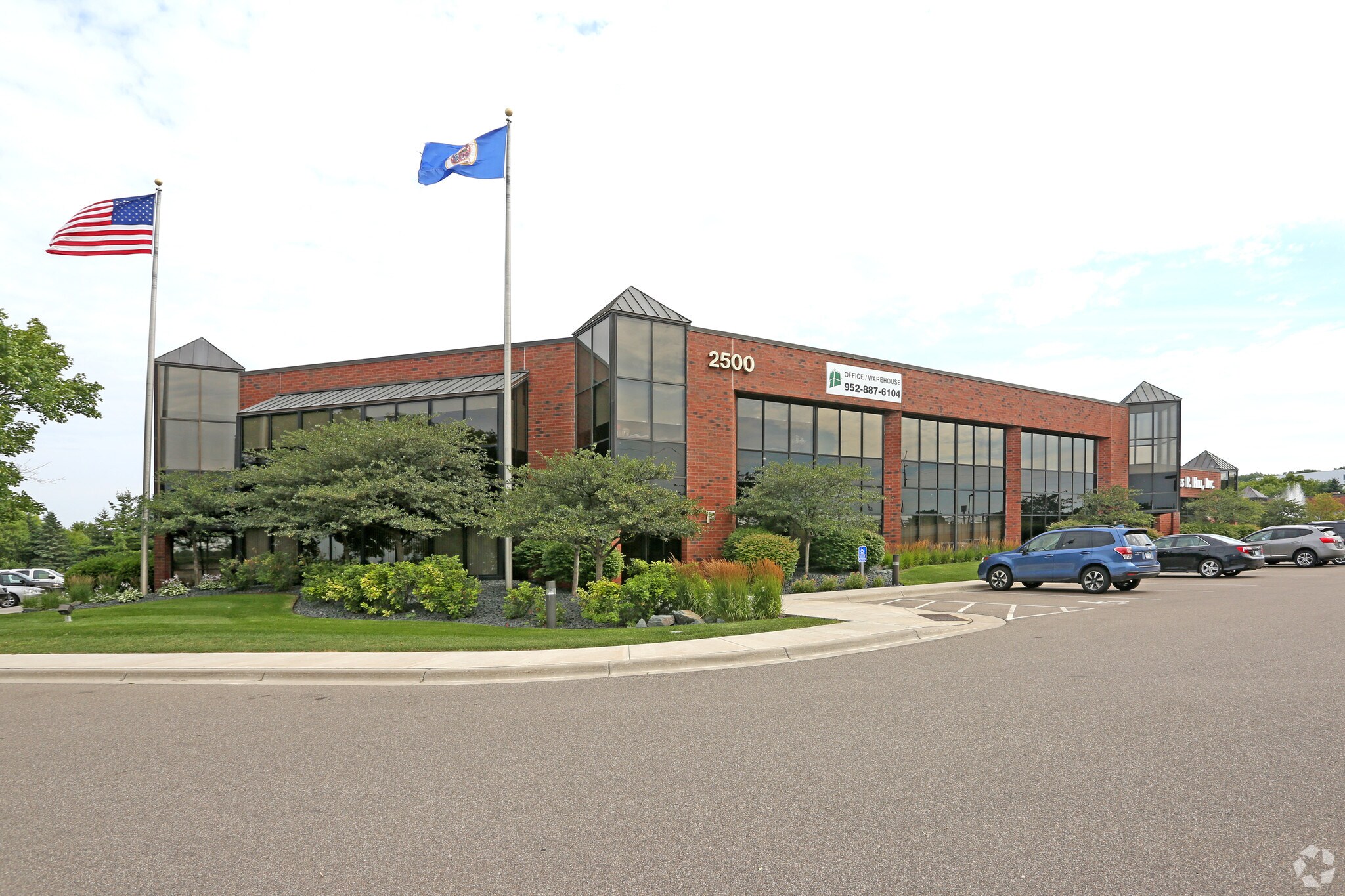 2500 Cr-42 W, Burnsville, MN for sale Building Photo- Image 1 of 8