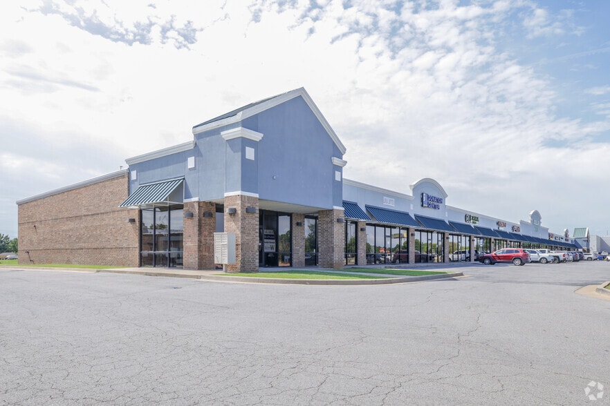 6406-6450 S Elm Pl, Broken Arrow, OK for lease - Building Photo - Image 3 of 6