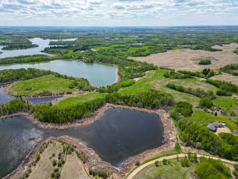 1 52313 Twp 24 rd, Parkland County, AB for sale - Aerial - Image 2 of 15