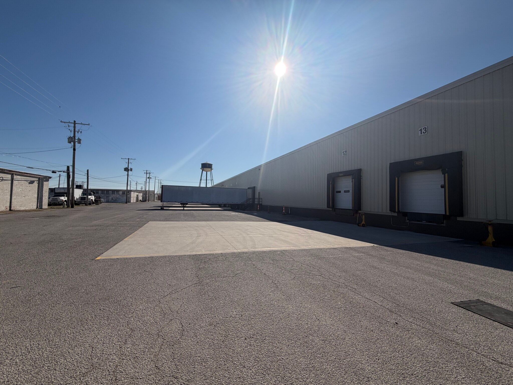 2001 N New York Ave, Evansville, IN for lease Building Photo- Image 1 of 6