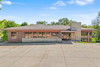 Plus de détails pour 2680 Berkshire Pky, Des Moines, IA - Bureau à vendre