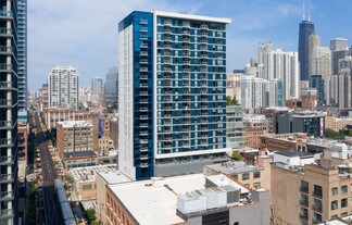 Plus de détails pour 220 W Illinois St, Chicago, IL - Commerce de détail à louer