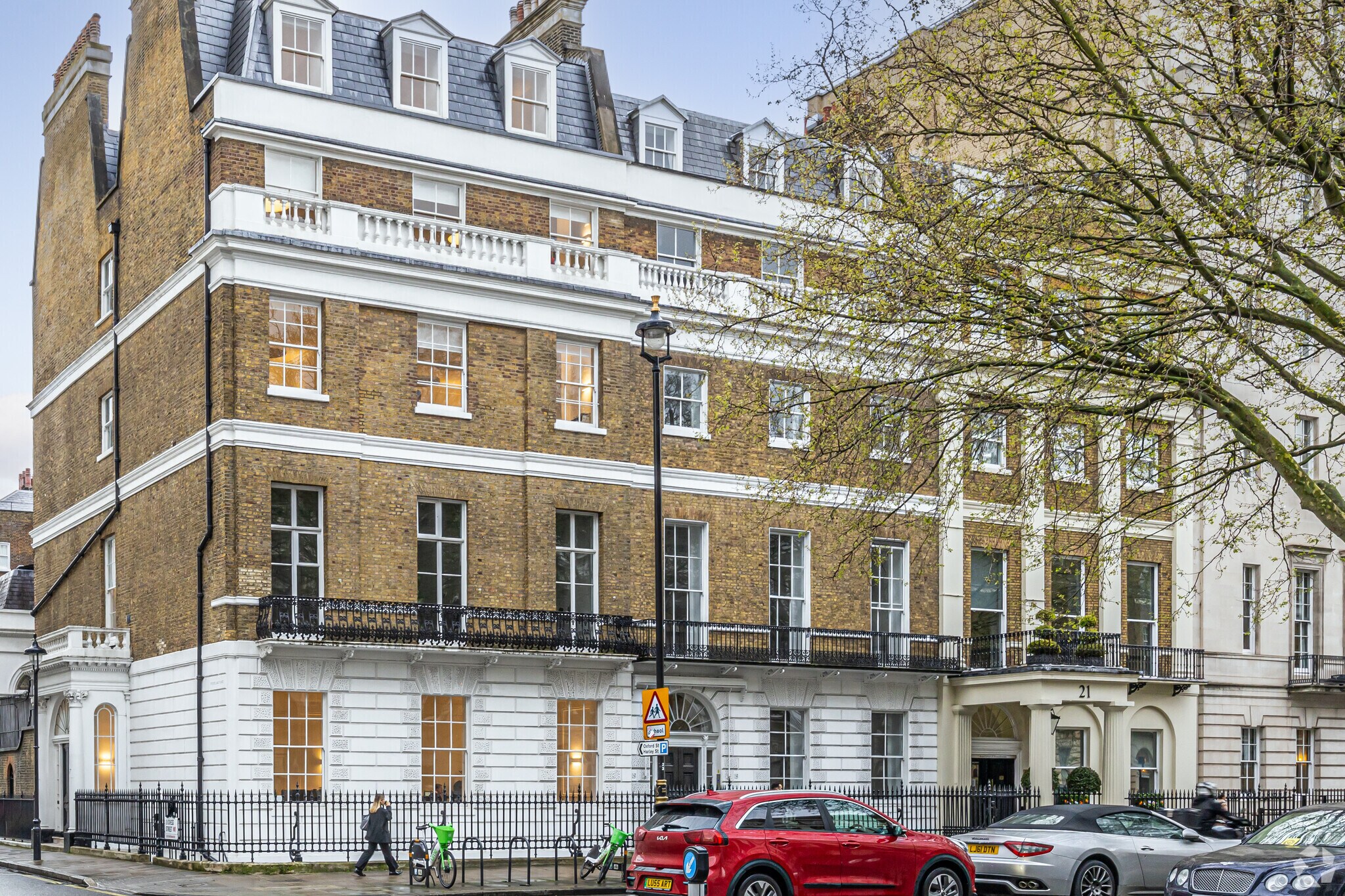 19 Portland Pl, Londres à louer Photo principale- Image 1 de 20