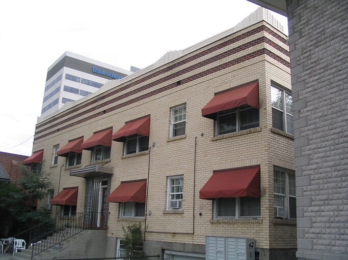 480 S Sierra St, Reno, NV for sale - Building Photo - Image 2 of 2