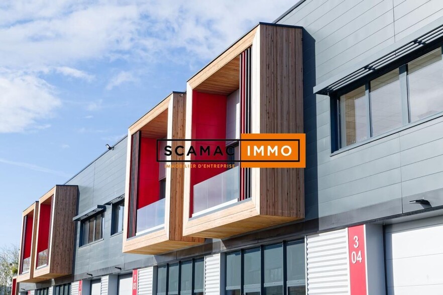 Industrial in Éragny for lease - Building Photo - Image 3 of 11