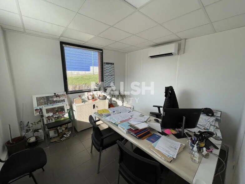 Local d'activités dans Brignais à vendre - Photo intérieure - Image 3 de 9