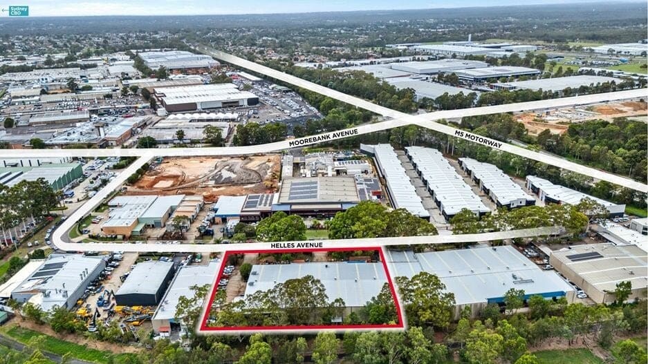 15 Helles Ave, Moorebank à louer - Aérien - Image 3 de 4