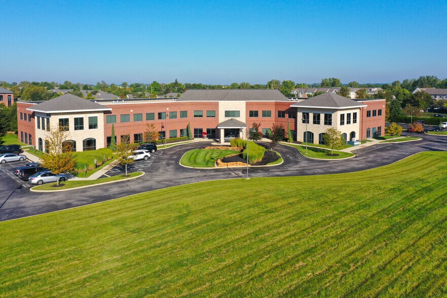 6670 Perimeter Dr, Dublin, OH à louer - Photo du bâtiment - Image 1 de 1