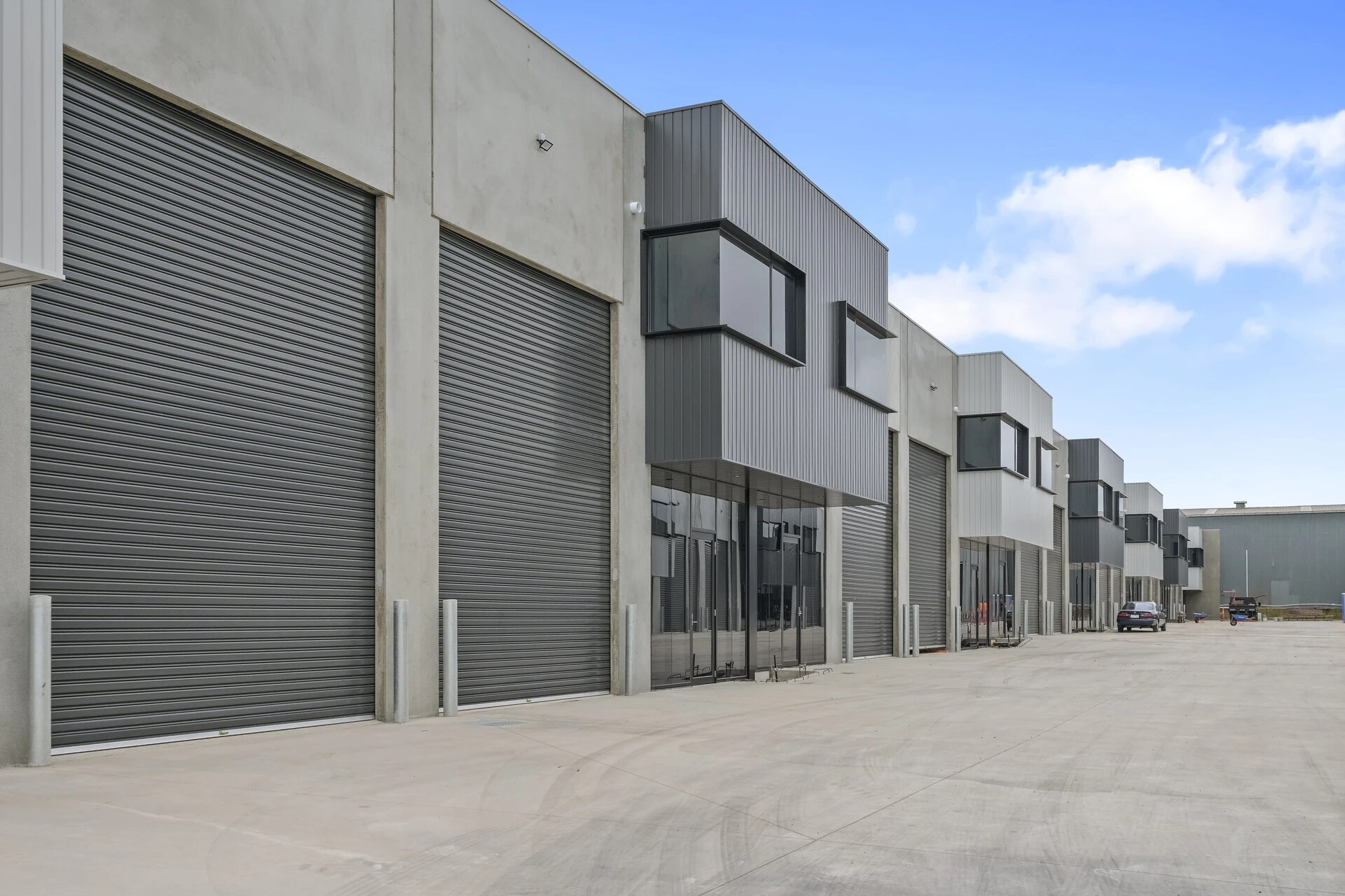 19-23 Paramount Rd, West Footscray à vendre Photo principale- Image 1 de 4