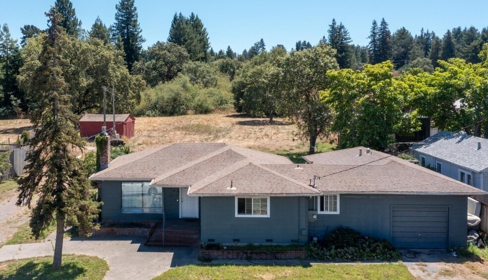 1794 Hwy 116 S 1794 Hwy 116 S, Sebastopol, CA for sale - Building Photo - Image 2 of 25