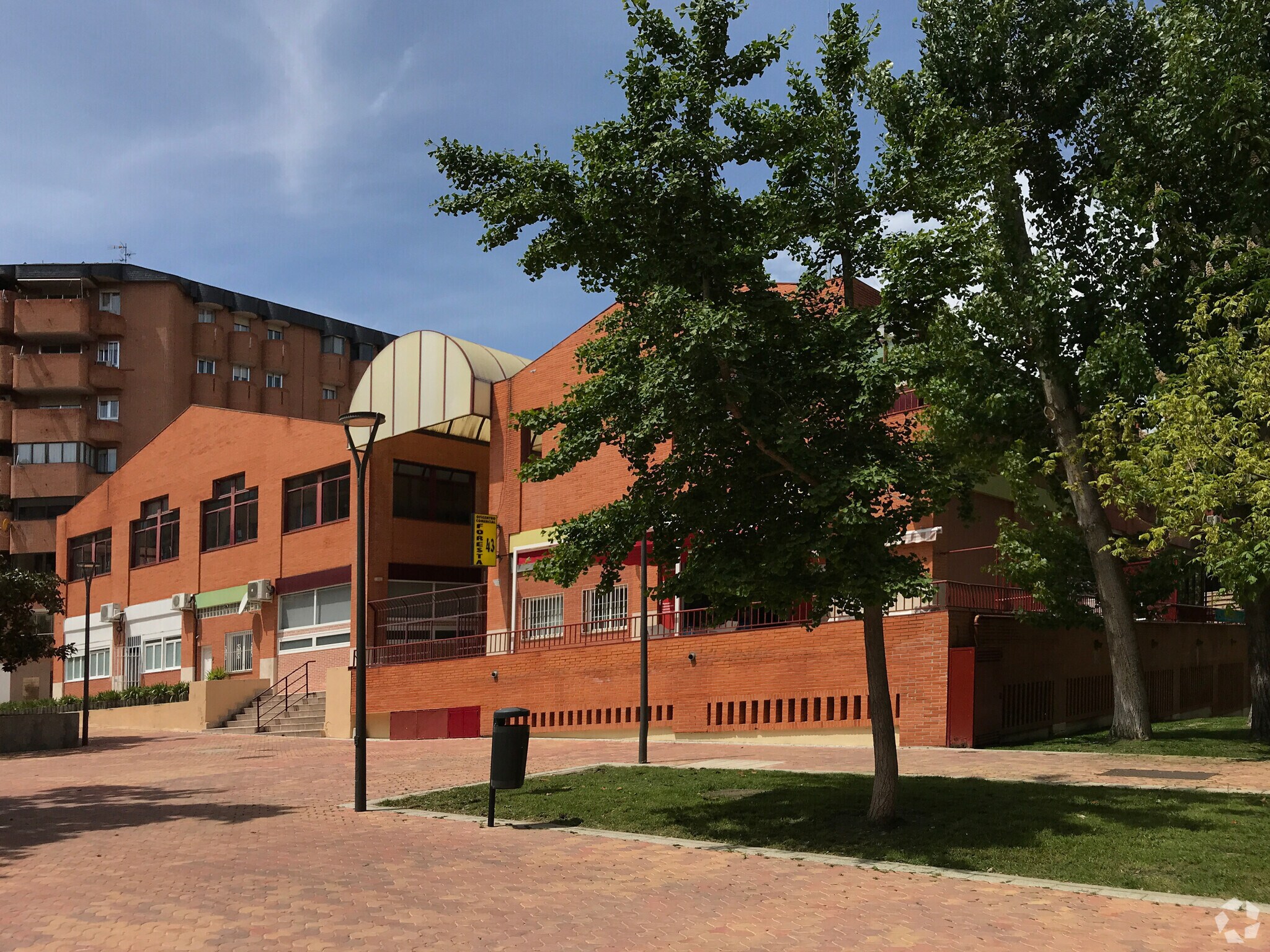 Bureau dans Tres Cantos, Madrid à vendre Photo principale- Image 1 de 5