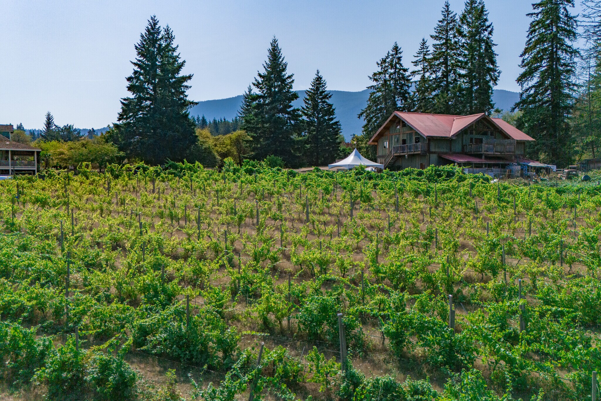 2300 E Wellington Rd, Nanaimo, BC à vendre Photo du bâtiment- Image 1 de 72