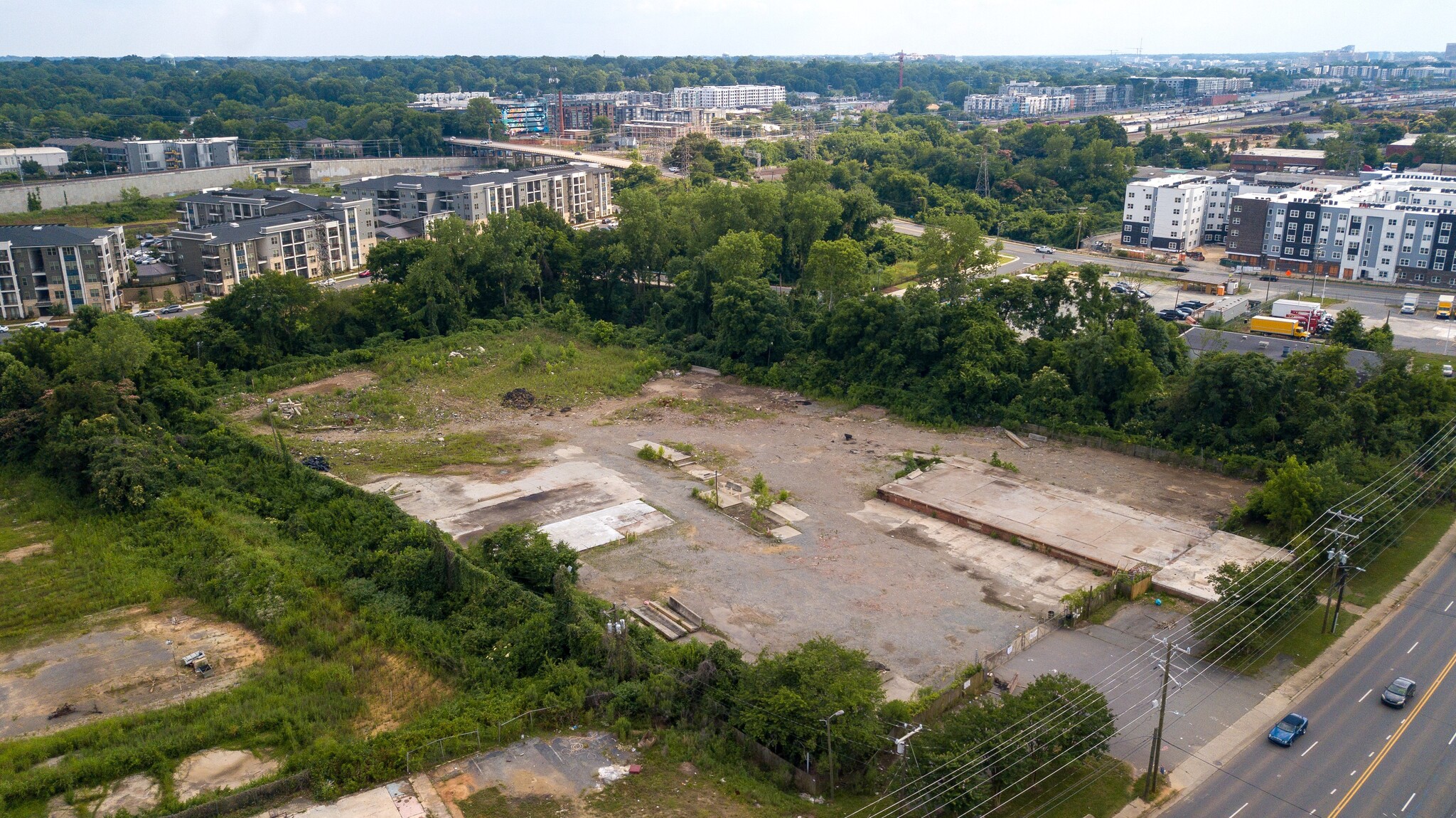 2800 N Tryon St, Charlotte, NC for lease Building Photo- Image 1 of 2