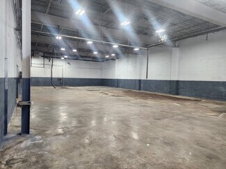 Plus de détails pour 640 3rd St, Newark, NJ - Local d'activités à louer