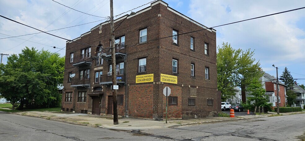 969 Nathaniel Rd, Cleveland, OH à vendre - Photo principale - Image 1 de 1