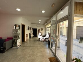Retail in Calella, Barcelona for lease Interior Photo- Image 2 of 28