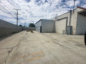 12527 San Fernando Rd, Sylmar, CA for lease Interior Photo- Image 2 of 5
