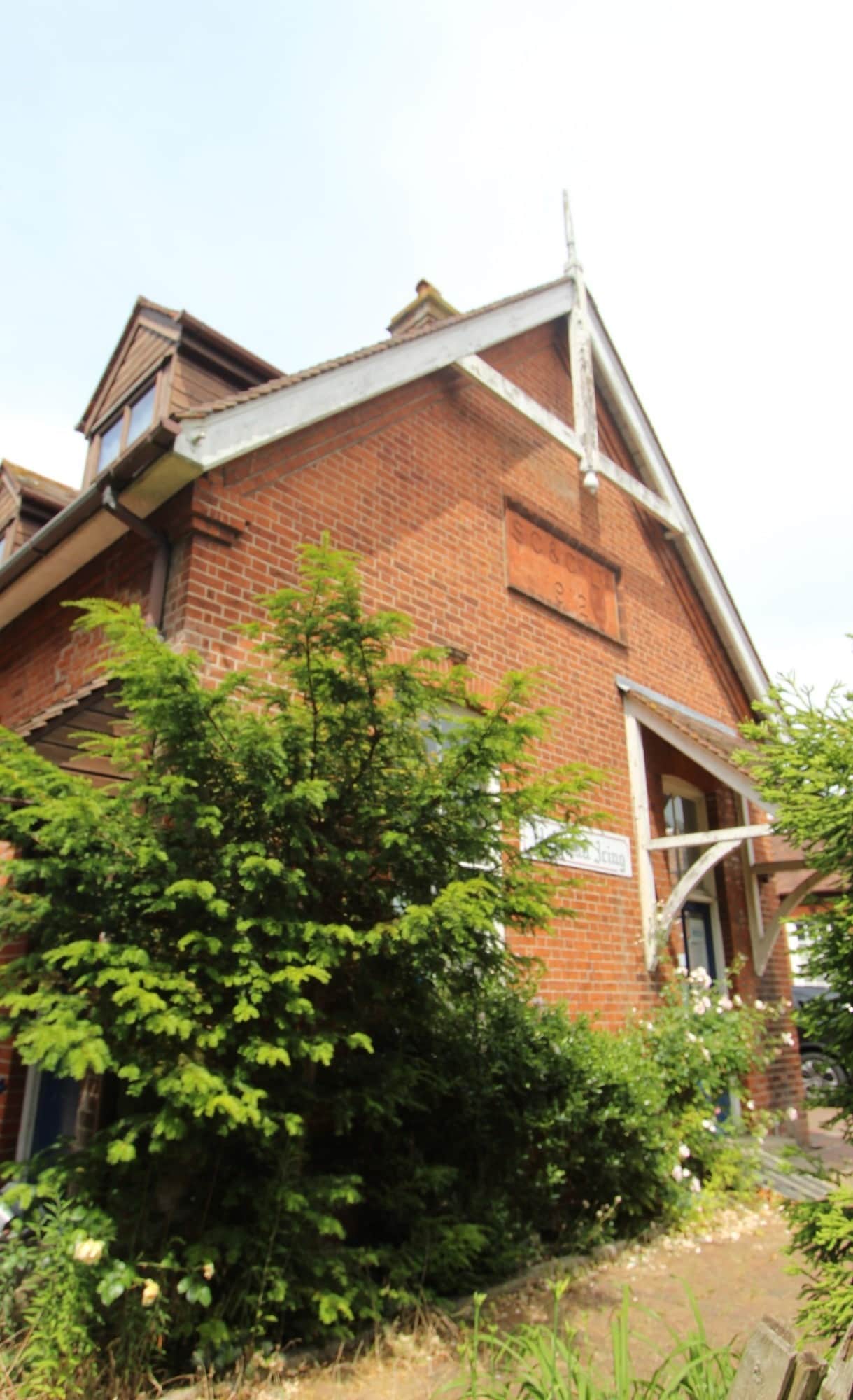 Weavers Court, Halstead for lease Primary Photo- Image 1 of 10