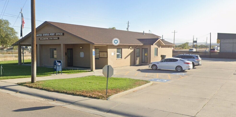 610 E Main St, Wellington, UT for sale - Building Photo - Image 3 of 8