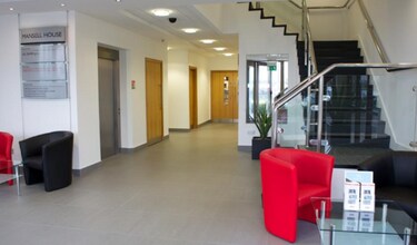 Aspinall Close, Bolton for lease Interior Photo- Image 2 of 4