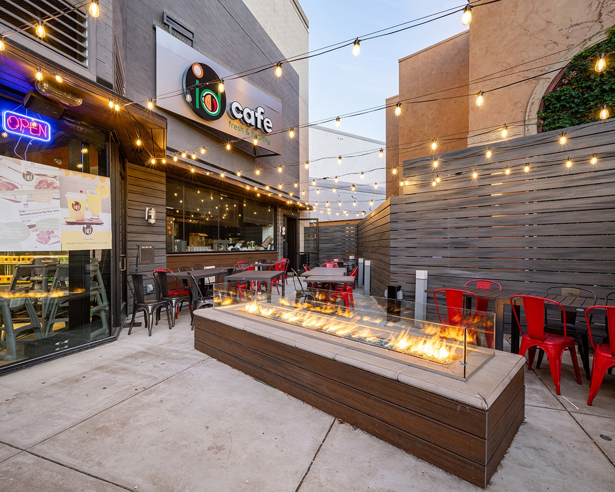 1-2700 Stoneridge Mall Rd, Pleasanton, CA for lease Interior Photo- Image 1 of 10