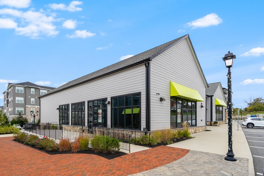 1280 Osgood St, North Andover, MA for lease - Building Photo - Image 2 of 5