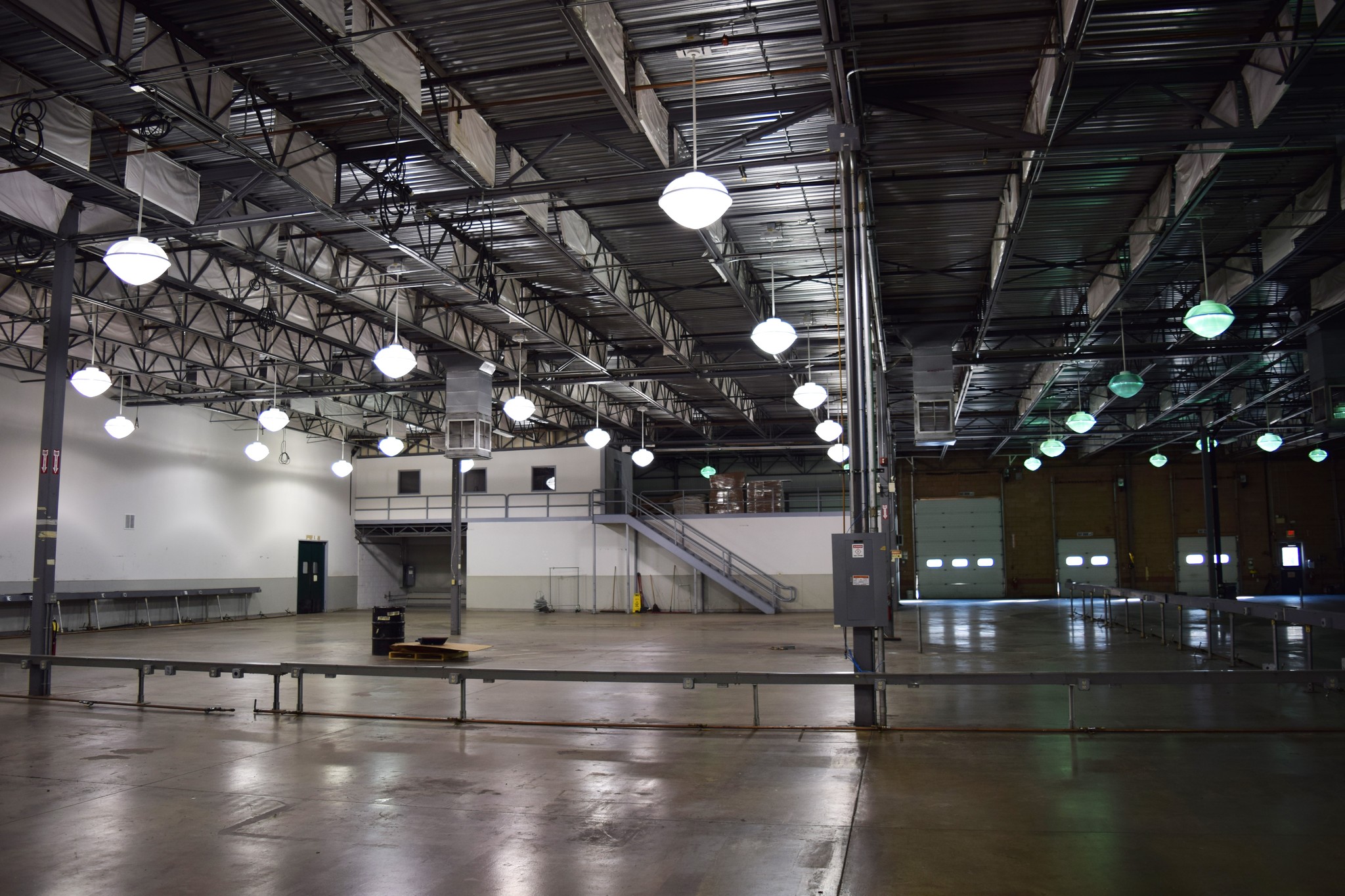 27 Production Dr, Dover, NH for sale Interior Photo- Image 1 of 6