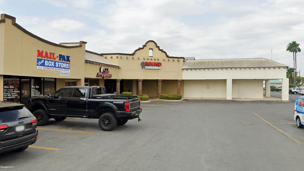 4901-5115 N 10th St, McAllen, TX for lease - Building Photo - Image 2 of 6