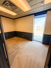 201 E Camperdown Way, Greenville, SC for lease Interior Photo- Image 1 of 2