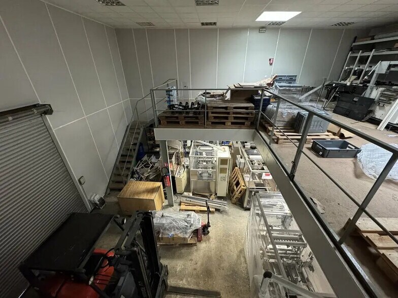 Flex in Mareuil-lès-Meaux for sale - Interior Photo - Image 2 of 5