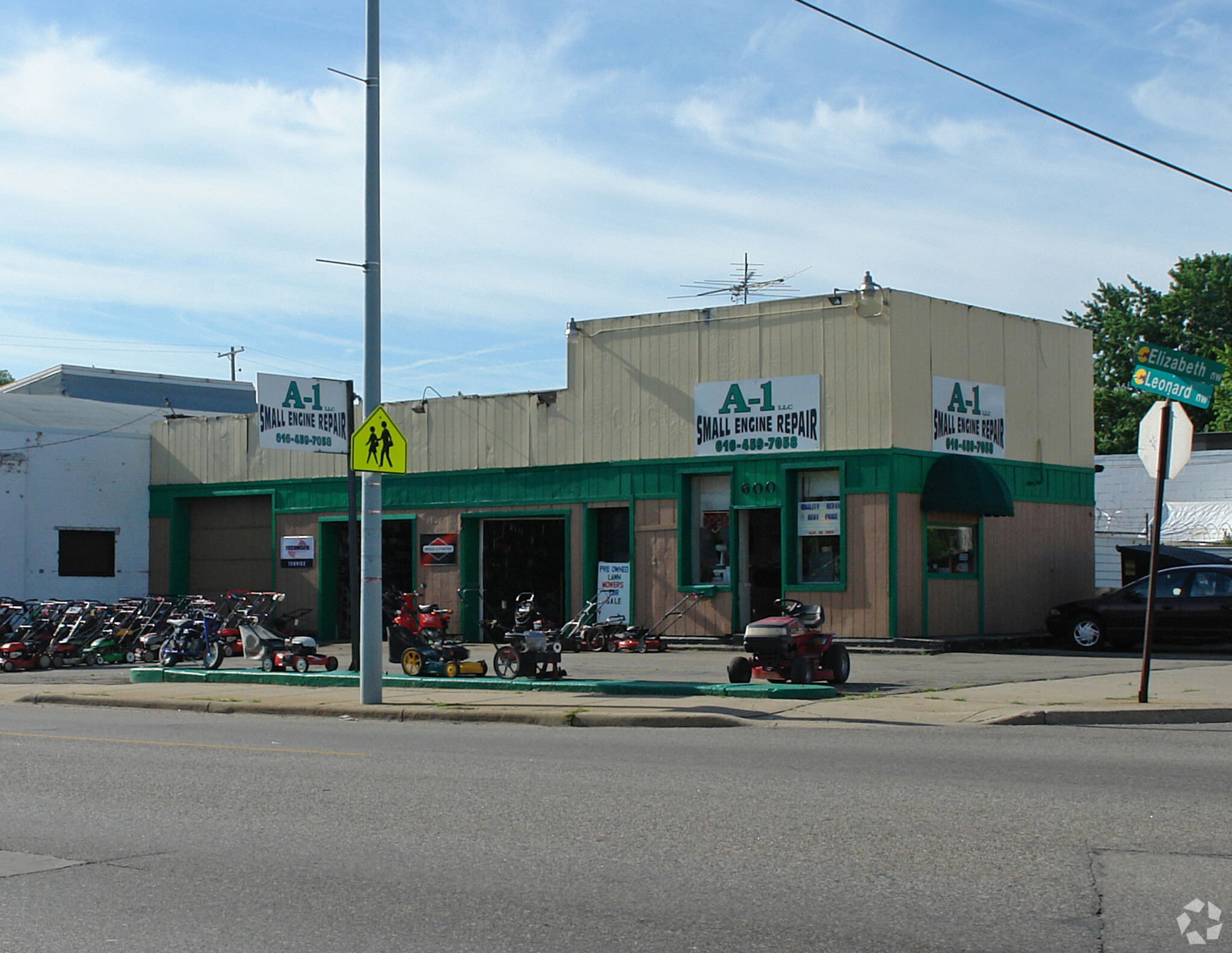 600 Leonard St NW, Grand Rapids, MI for sale Primary Photo- Image 1 of 1